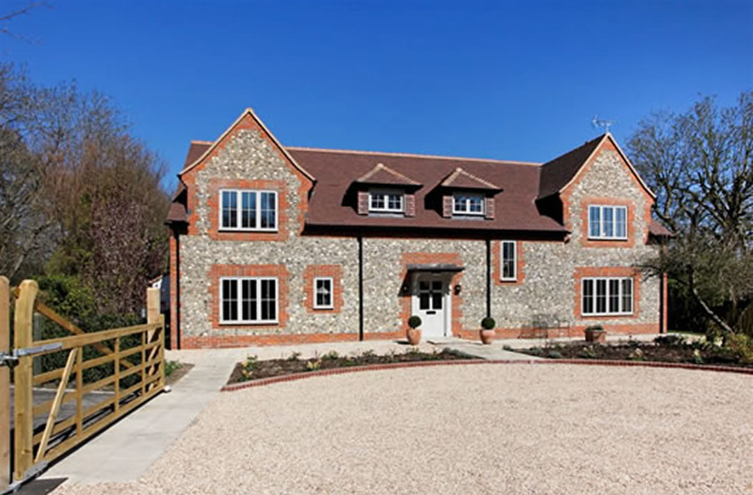 High Quality New Build Property In Nettlebed By PJA Williams